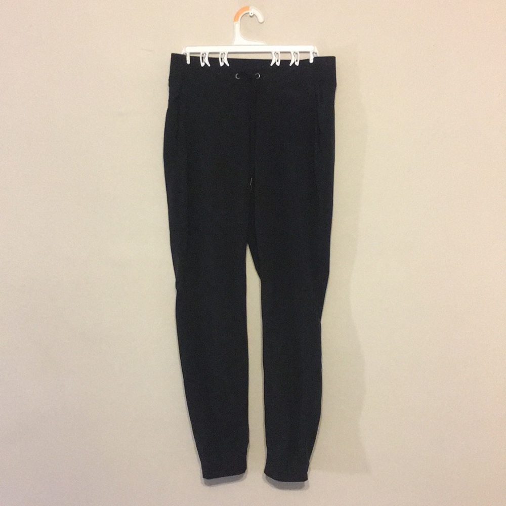 Athleta straight leg work out pants